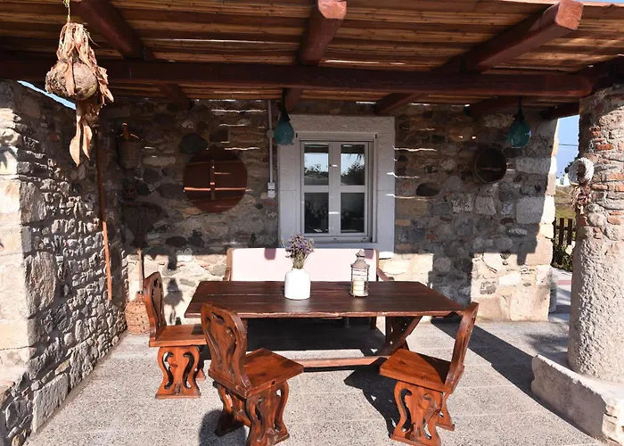 Traditional Kos Villa With Swimming Pool, Lawn Yard And Bbq