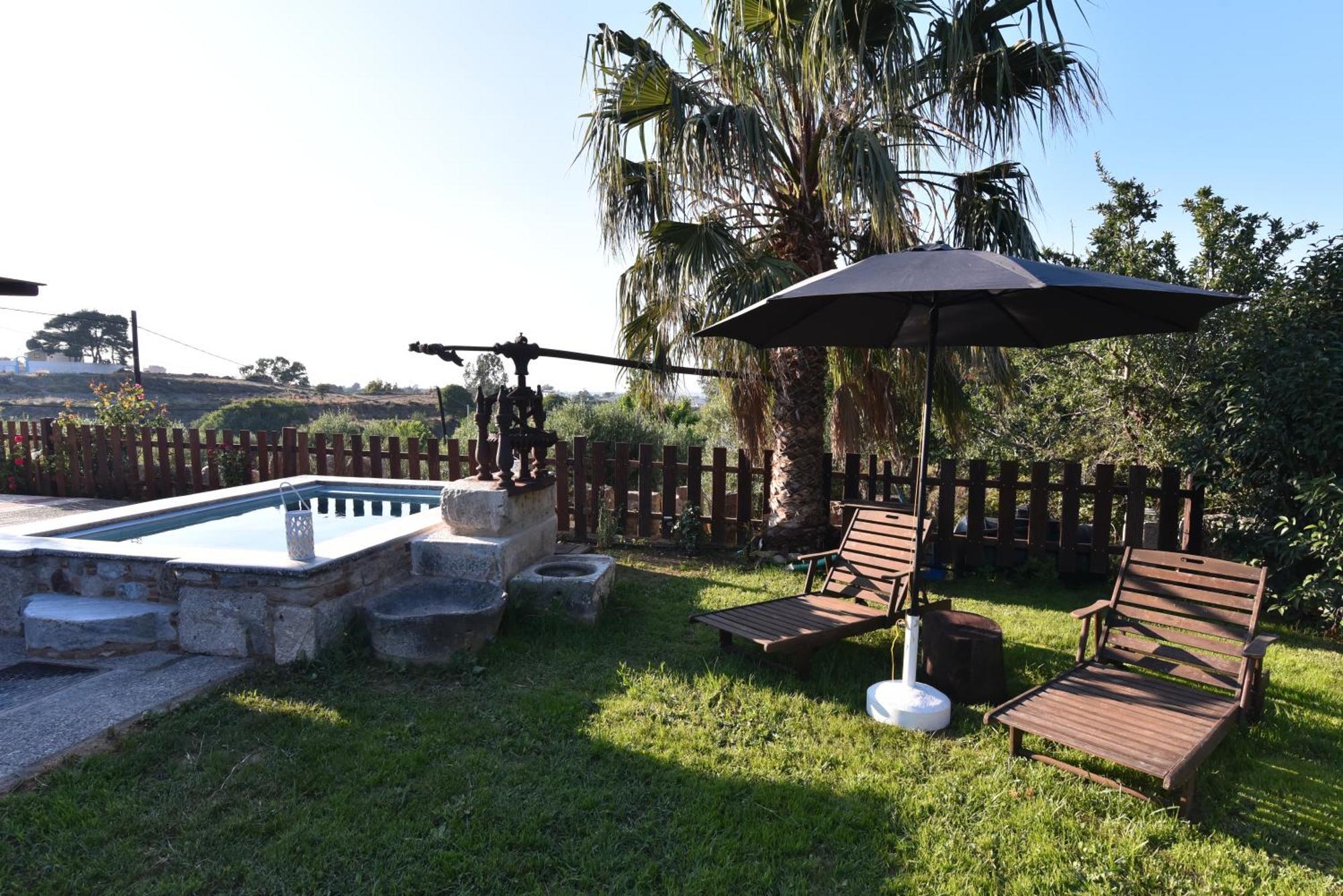 Traditional With Swimming Pool, Lawn Yard And Bbq * Kos Town